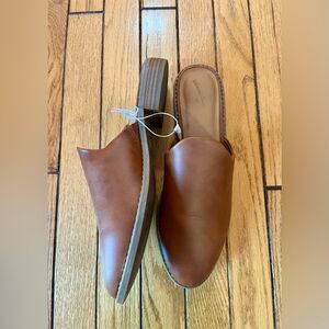 Target Universal Thread Maura Flats (mules). Brown. Size 11. NWT.